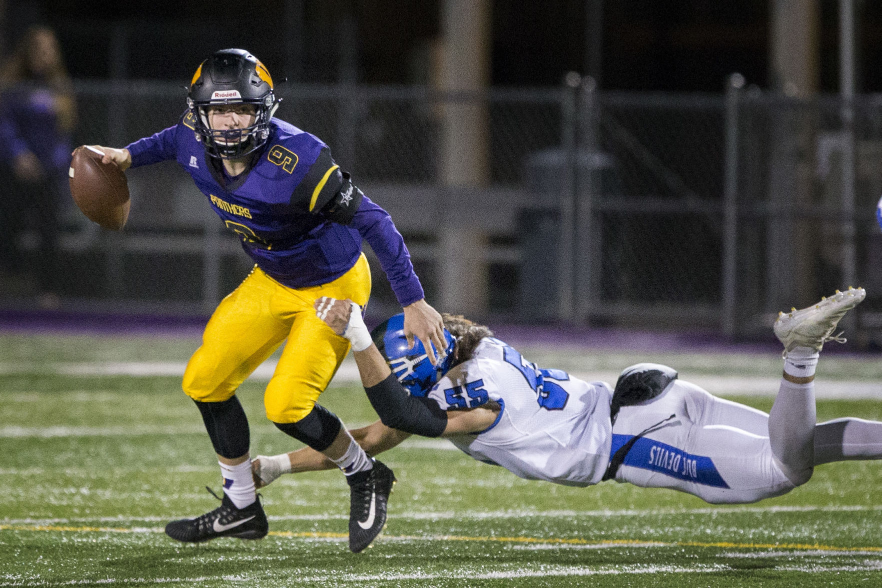 Wenatchee dominates Walla Walla 35-6 on homecoming night